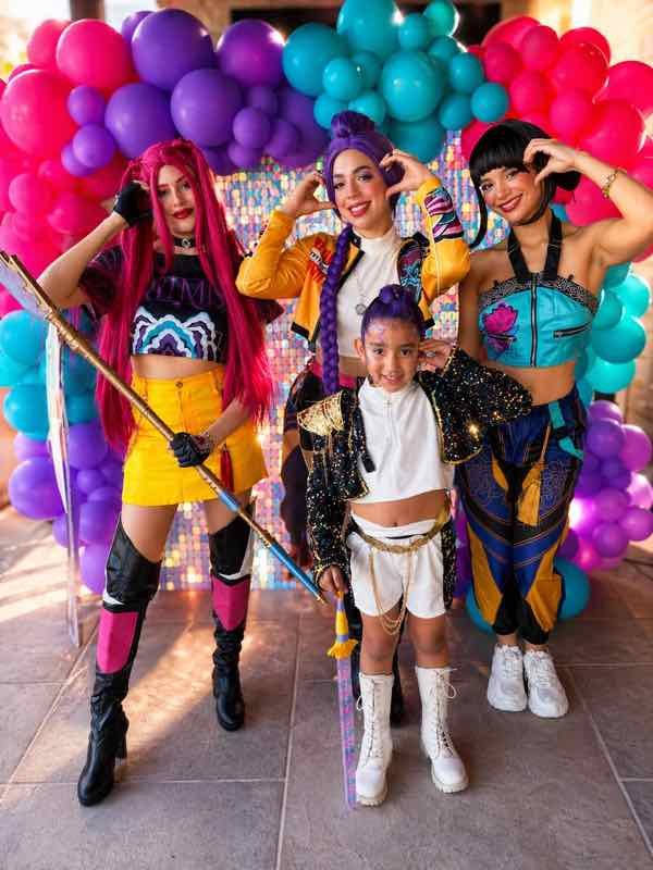 Huntrix K-Pop show with a young fan